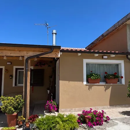 Il Casale Del Nonno Armando Villa Torrevecchia Teatina Exterior photo